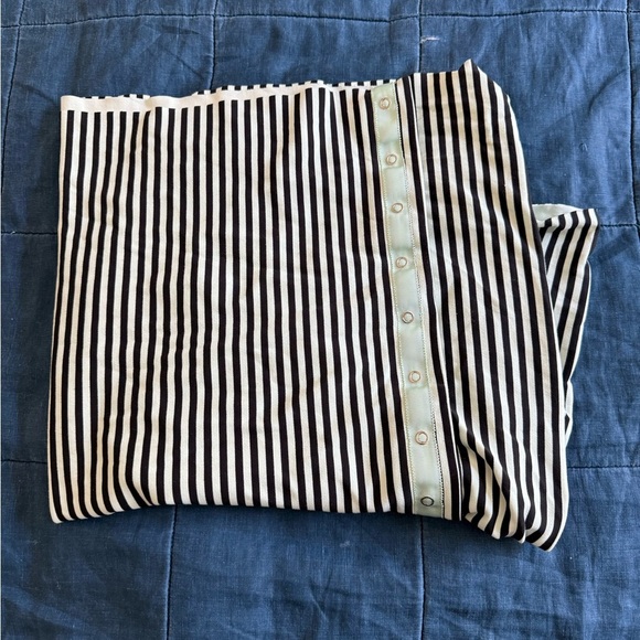 Lululemon vinyasa scarf wrap striped mint & black - Picture 2 of 6